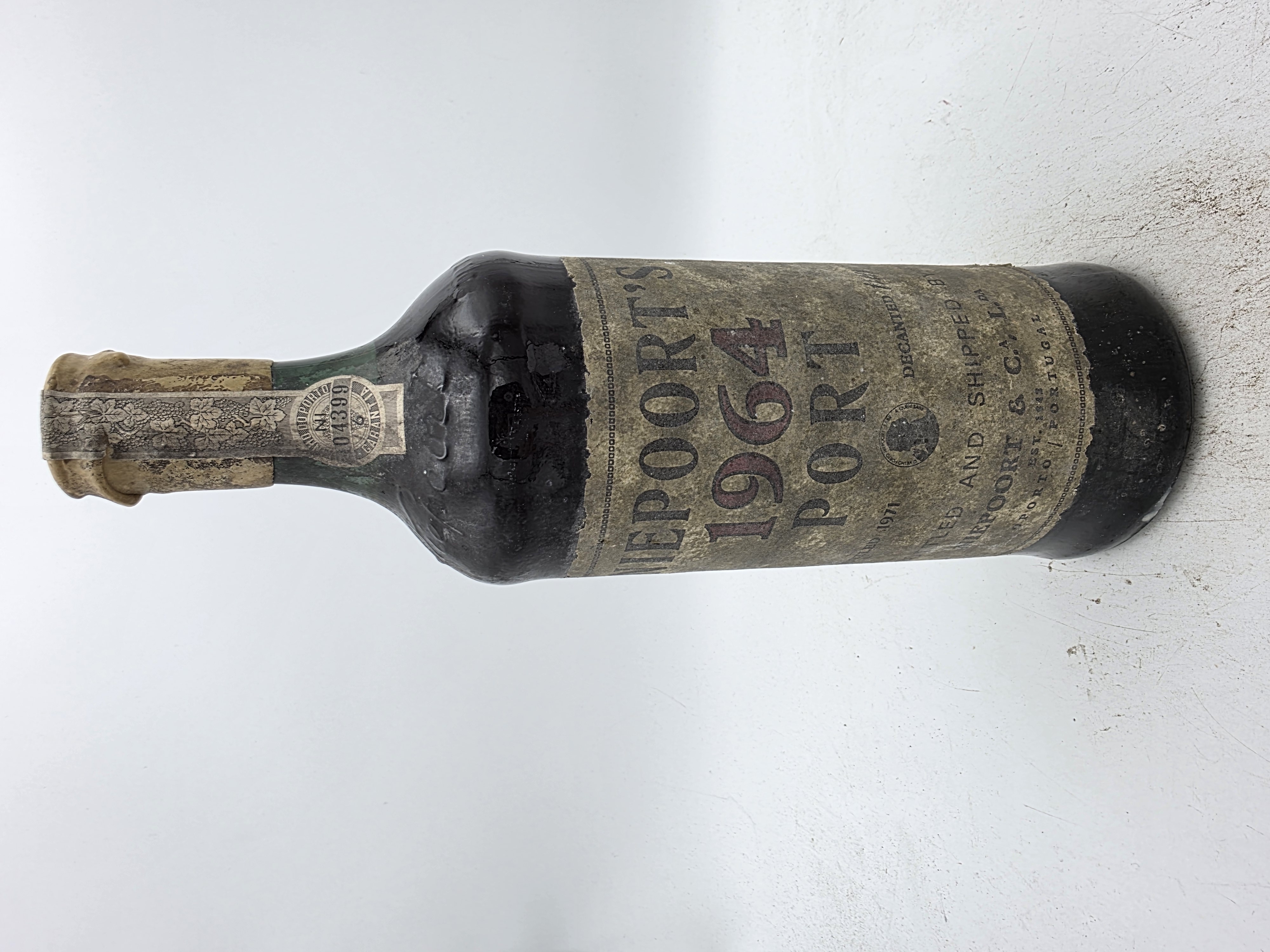 Niepoort Garrafeira Port 1964 bottled 1971 decanted 1979