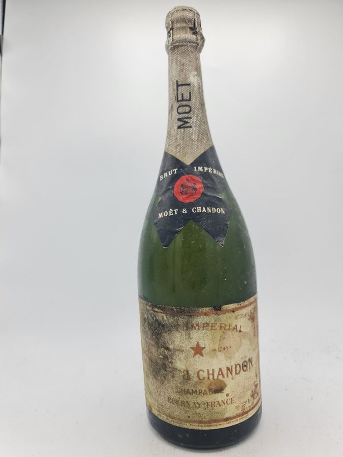 Moet et Chandon Brut Impérial 'old version from the 1970´s' MAGNUM 1500ml