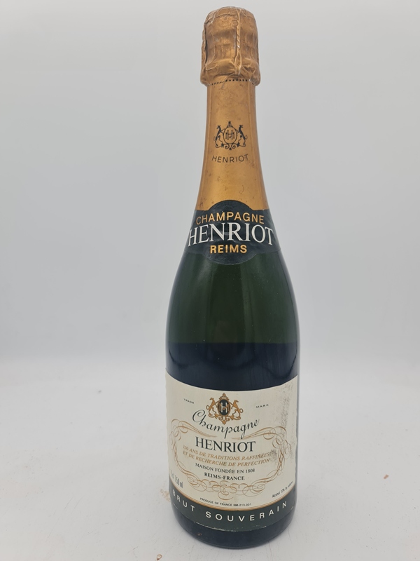 Henriot - Brut Champagne Souverain Réservée a AIR INDIA NV 'from the 1980´s'