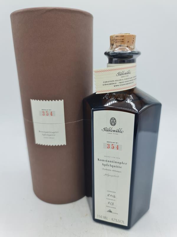 Stählemühle Christoph Keller - Brand von der Konstantinopler Apfelquitte 'Cydonia oblonga' Jahrgang 2016 Destillat N°354 Flasche N°213 350ml 42% alc by vol in Verpackung