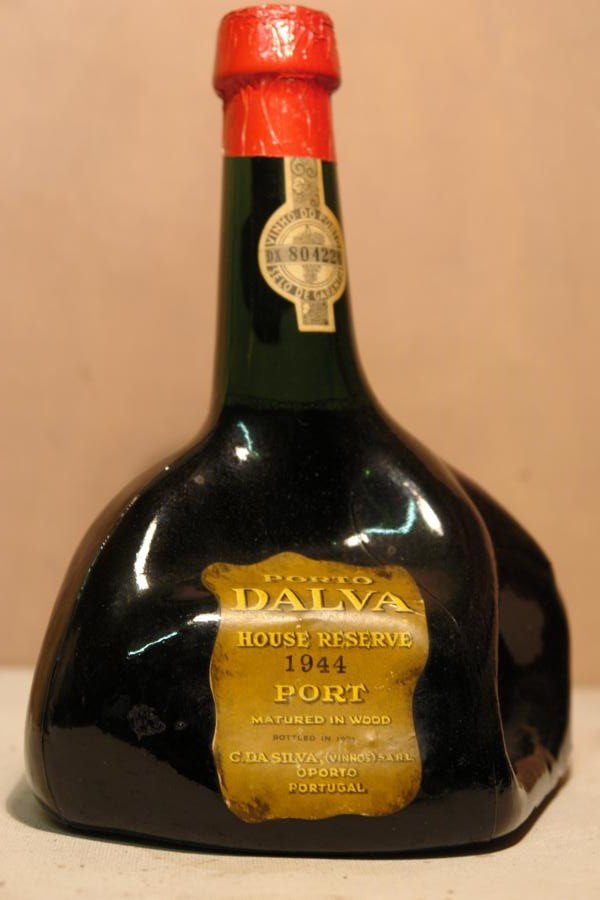 C. DA Silva Porto DALVA House Reserve Vintage Port 1944 'Matured in Wood'