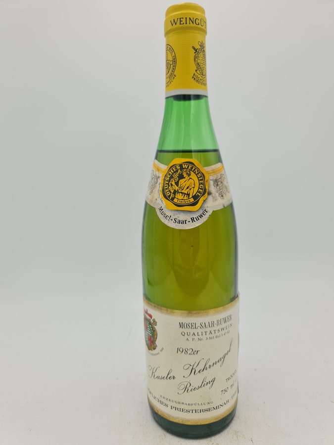 Hohe Domkirche - Kaseler Kehrnagel Riesling trocken dry 1982 Hohe Domkirche - Kaseler Kehrnagel Riesling trocken dry 1982