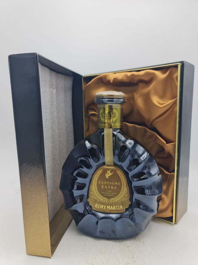 Remy Martin Cognac Fine Champagne CENTAURE EXTRA 40% alc. by vol. with box 750ml NV 'release from the 1980s'