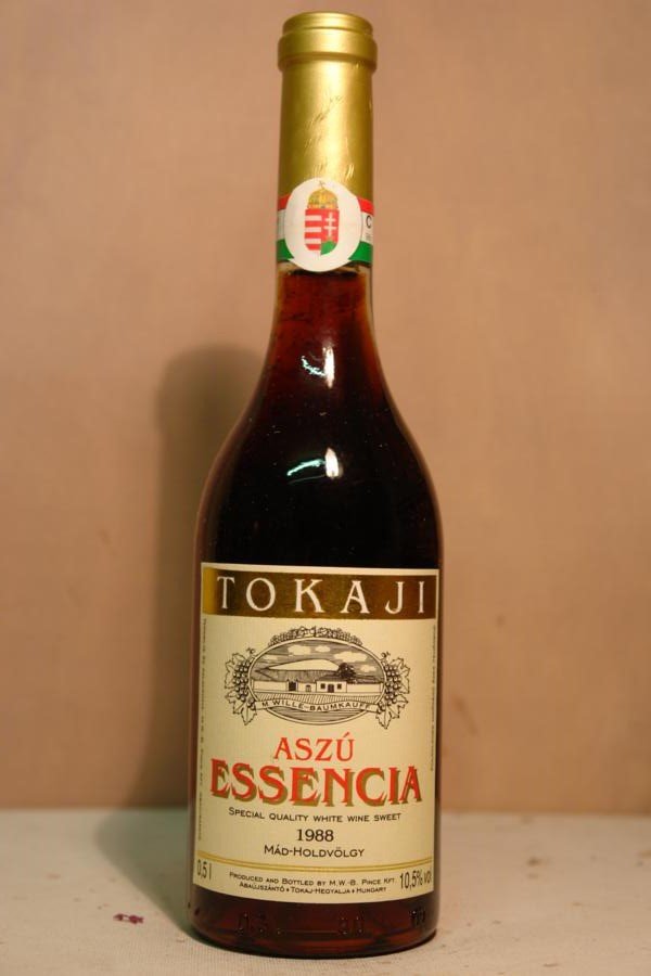 Mád-Holdvölgy Tokaji Aszú Essencia 1988 500ml