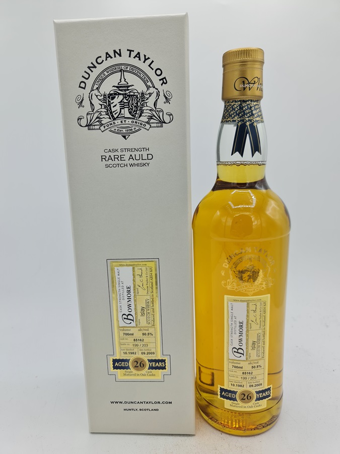 Bowmore 1982 26 Years Old bottled 2009 Islay Single Malt Scotch Whisky Rare Auld Duncan Taylor 50,5% alc by vol OC