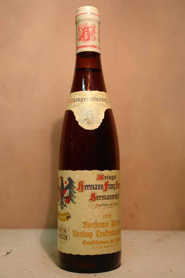 Hermann Franz Schmittsches Weingut Hermannshof - Niersteiner Pettental Riesling Trockenbeerenauslese 1976