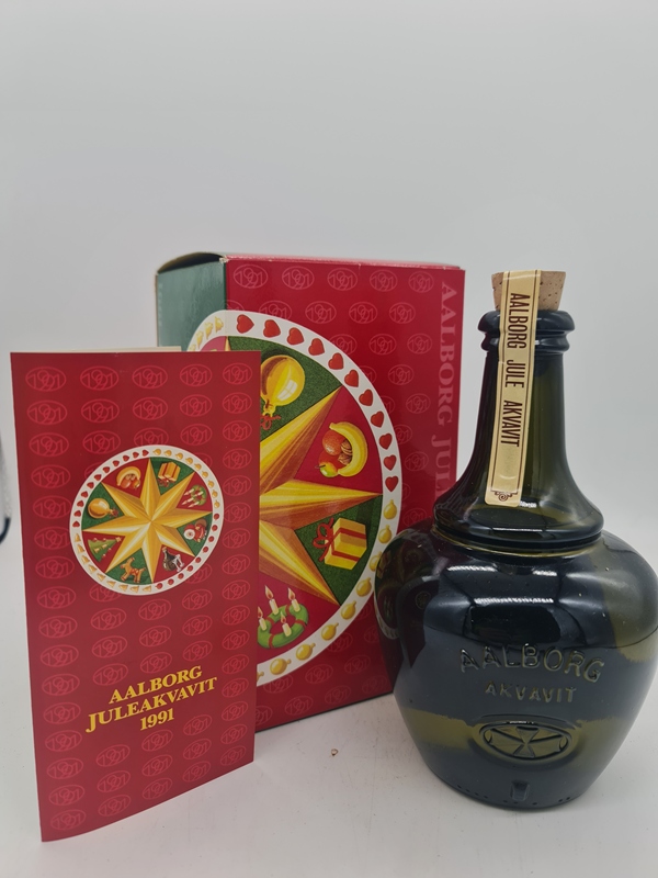 Aalborg Jule Akvavit Jahrgang 1991 0,7l  47% by vol. alc. Sonderabfüllung incl. Geschenkpackung
