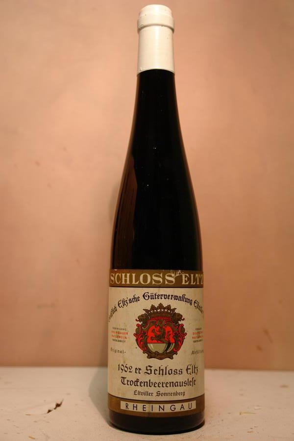 Schloss Eltz - Eltviller Sonnenberg Riesling Trockenbeerenauslese 1962