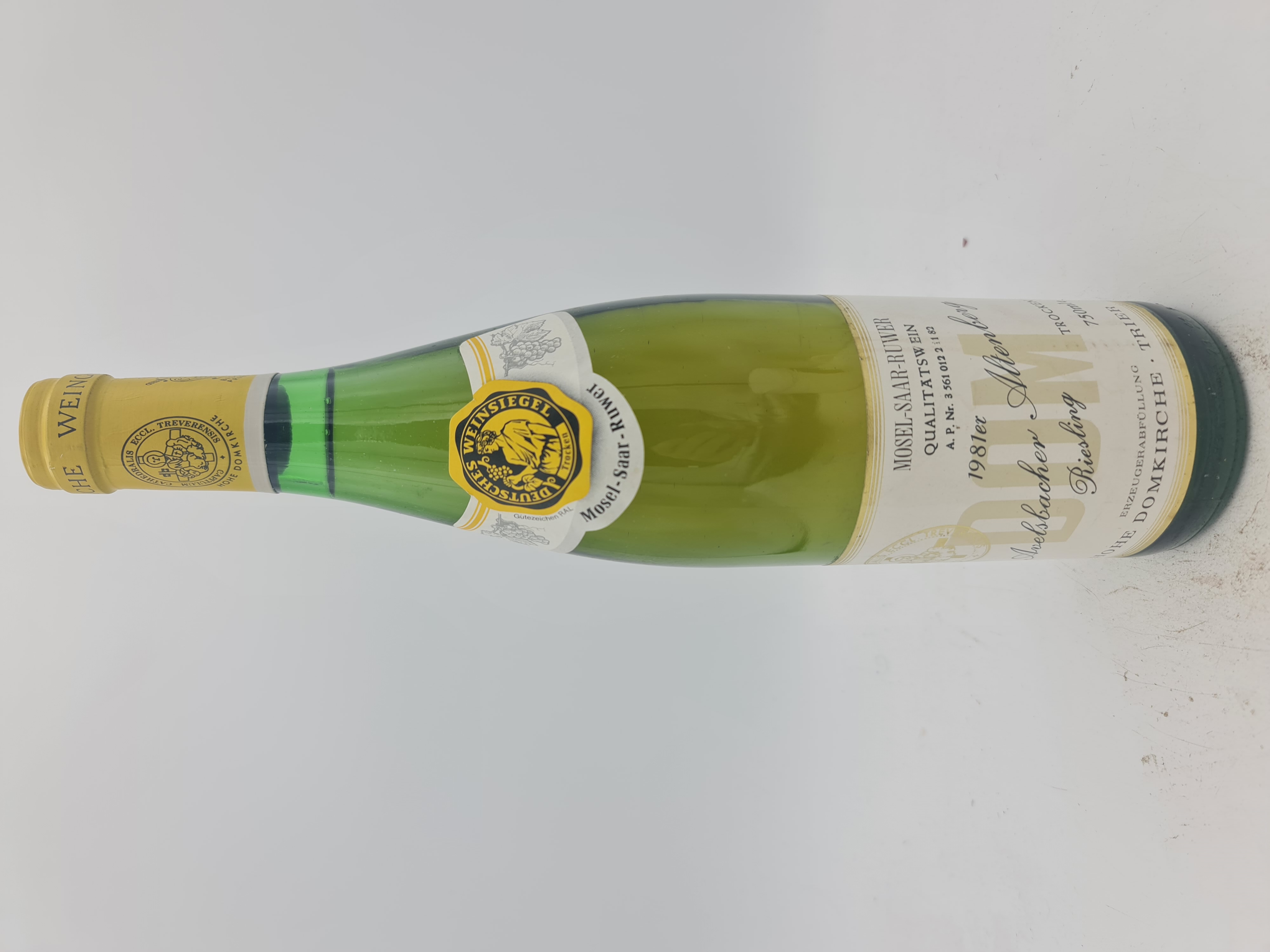 Hohe Domkirche - Avelsbacher Altenberg Riesling dry 1981