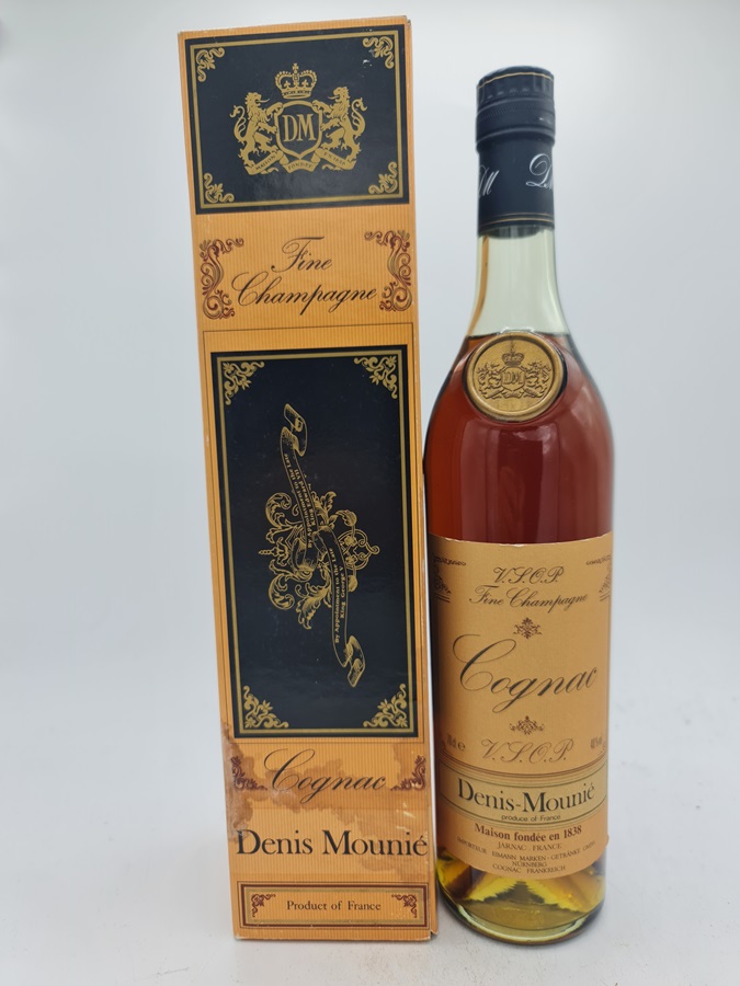 Denis Mounié V.S.O.P Cognac Fine Champagne 40% vol. 70cl OC 'old Release from the 1980´s'