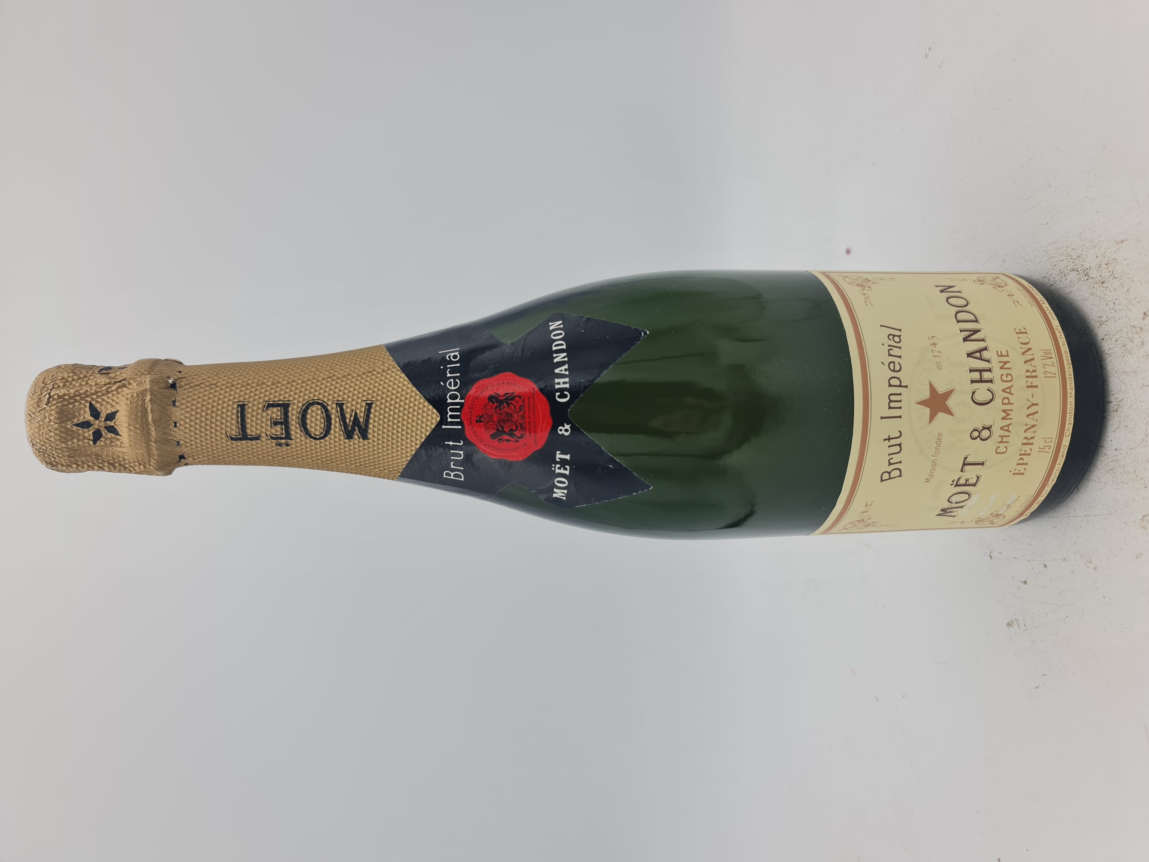 Moet et Chandon Brut Impérial 'old version from 1990's' NV 