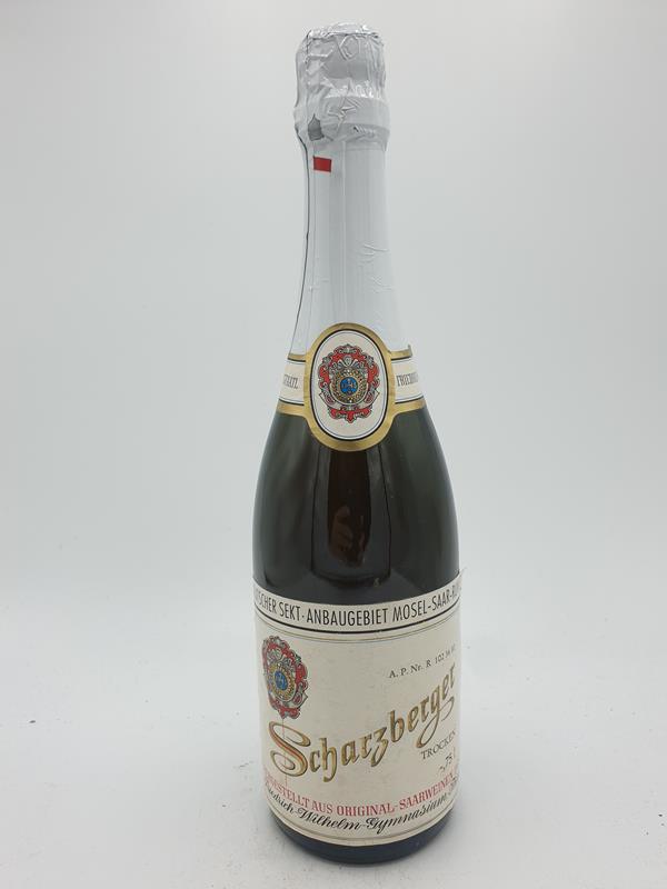Friedrich Wilhelm Gymnasium Trier - Scharzhofberger Riesling Sekt trocken 1980 AP 3681