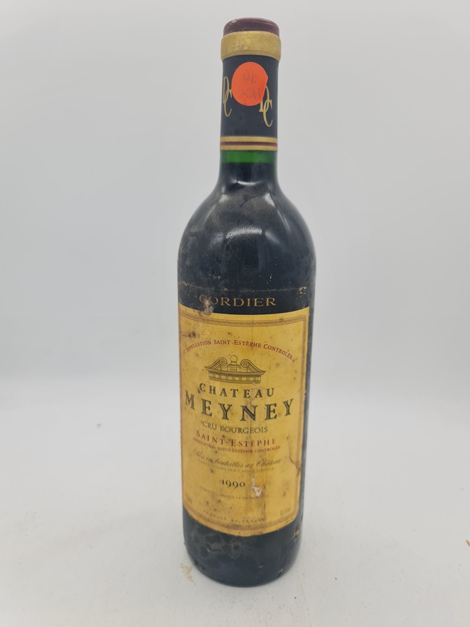 Château Meyney Saint-Estephe 1990