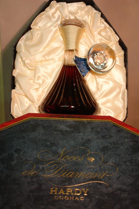 Cognac Hardy 'Noces de Diamant' Grande Champagne Kristallkaraffe in Geschenkbox NV 40%vol