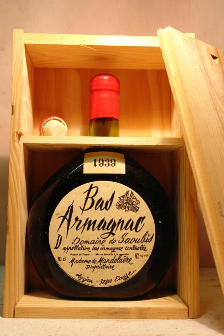Domaine de Saoulis Madame de Mandelaere - Bas-Armagnac Vintage 1939 42% vol. alc. 70cl in Holzkiste