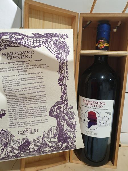 Marzemino Trentino Omaggio a Mozart Coniglio 1989 Magnum 1500ml OHK