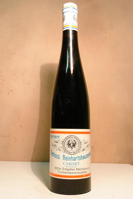 Schloss Reinhartshausen - Erbacher Markobrunn Riesling Trockenbeerenauslese cabinet 1937 'ex estate treasure chamber 2018'