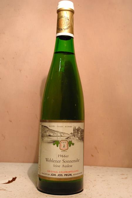 J. J. Prüm - Wehlener Sonnenuhr Riesling feine Auslese Goldkapsel 1966