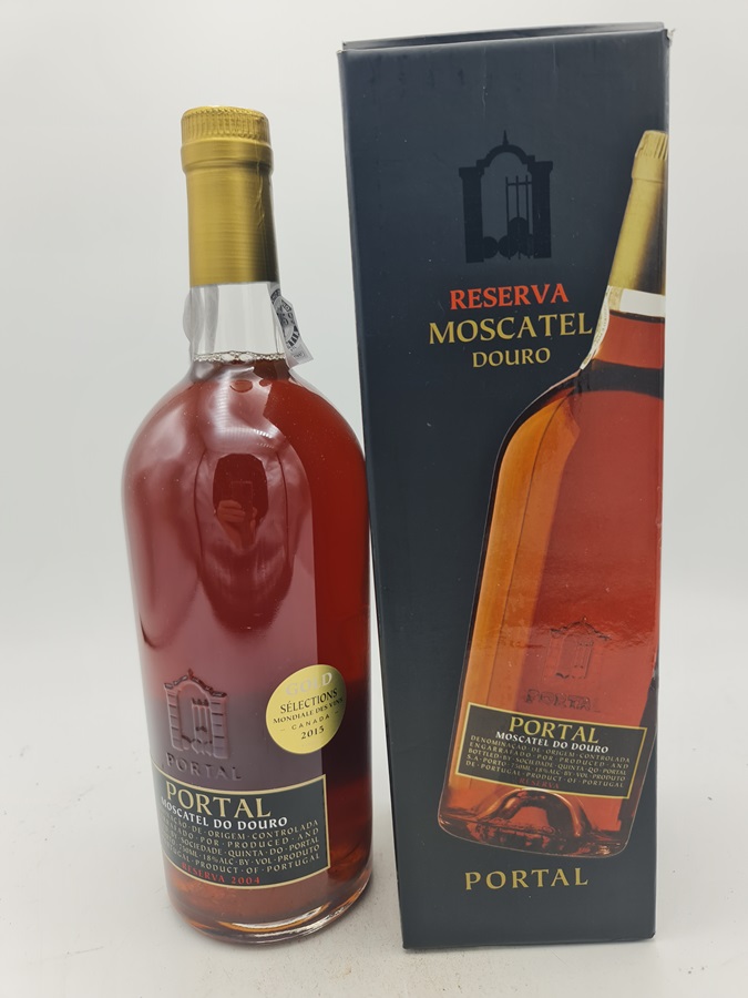 Quinta do Portal Moscatel Reserva 2004