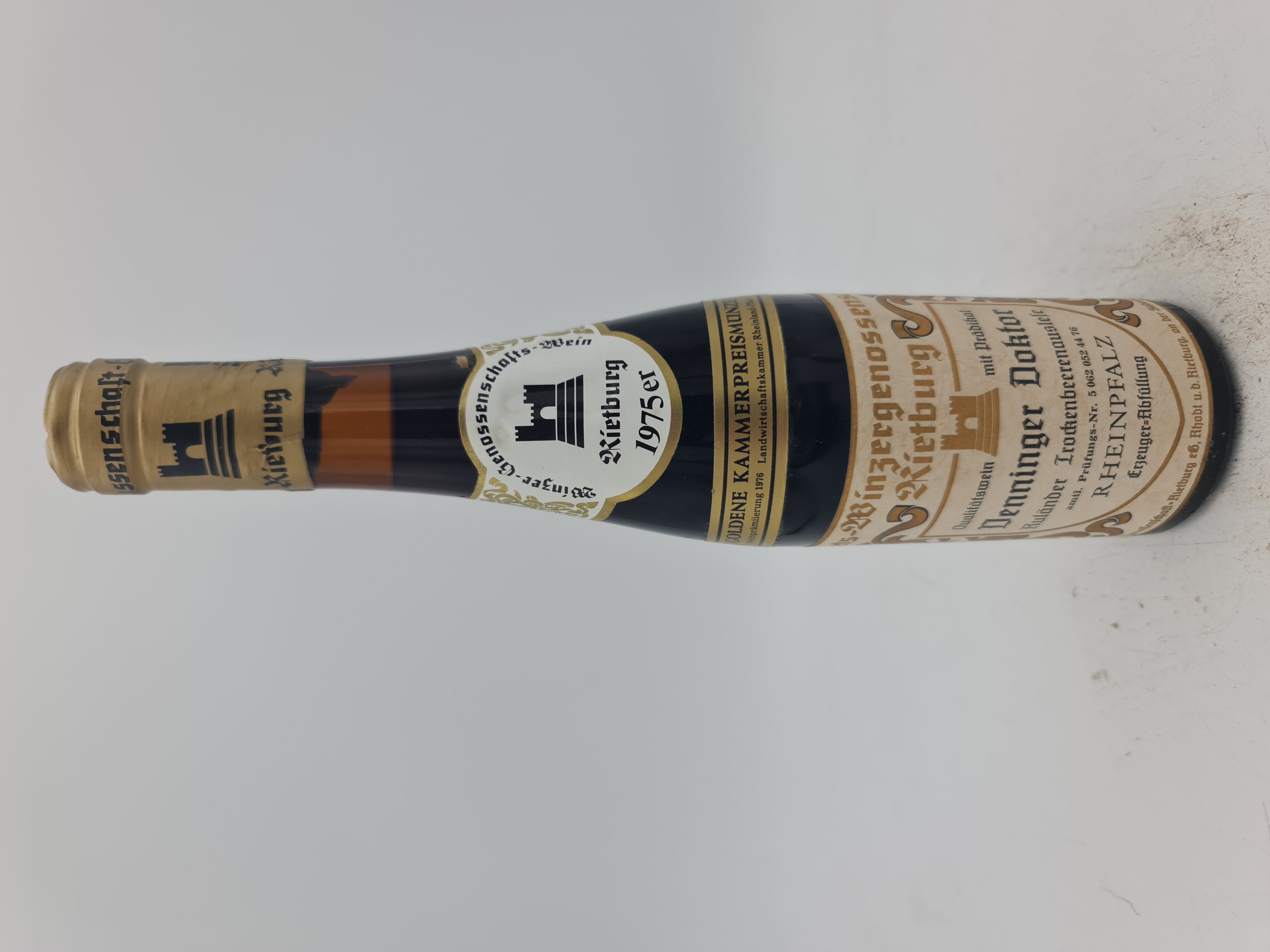 Winzergenossenschaft Rietburg - Menninger Doktor Ruländer Trockenbeerenauslese 1975 375ml 'Goldene Kammerpreismünze 1976'
