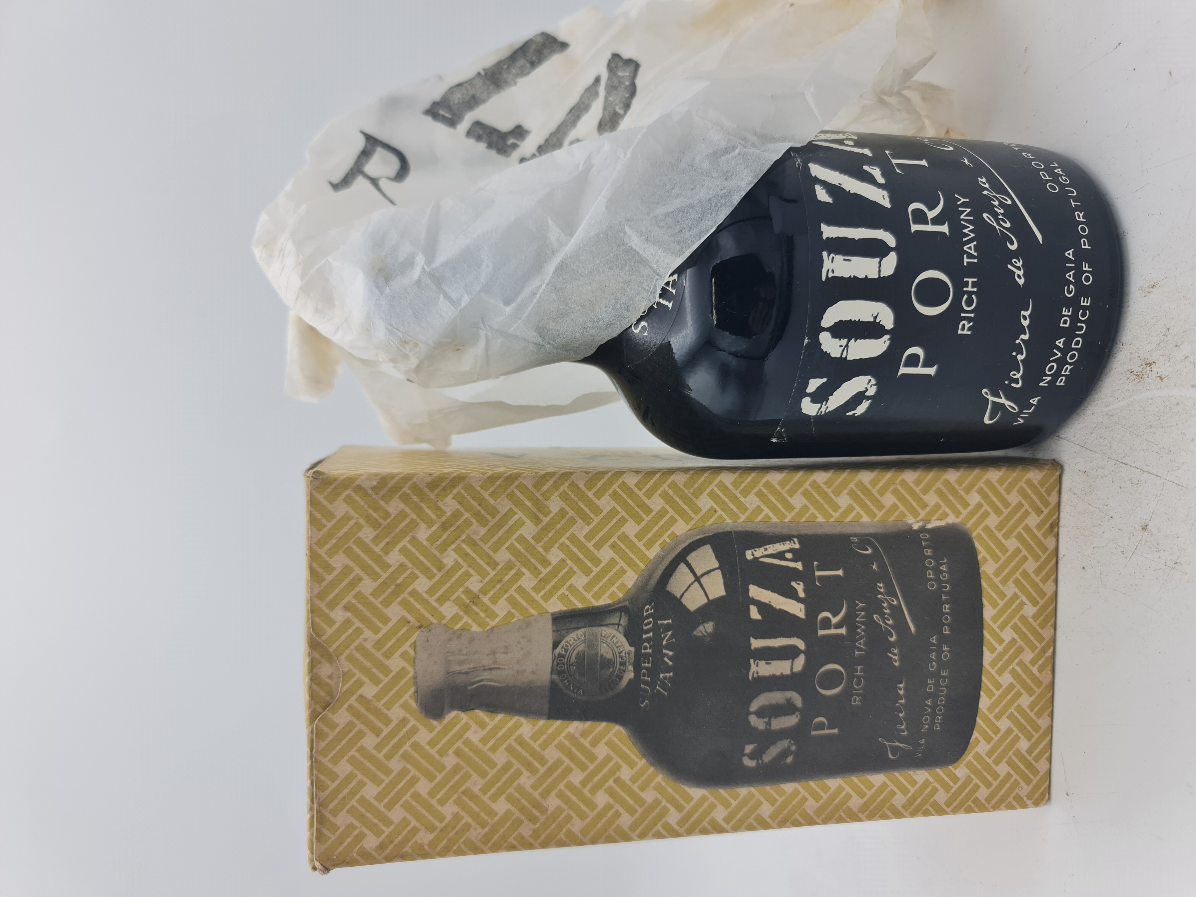 Souza – Rich Superior Tawny Port ‘Release from the 1980s’