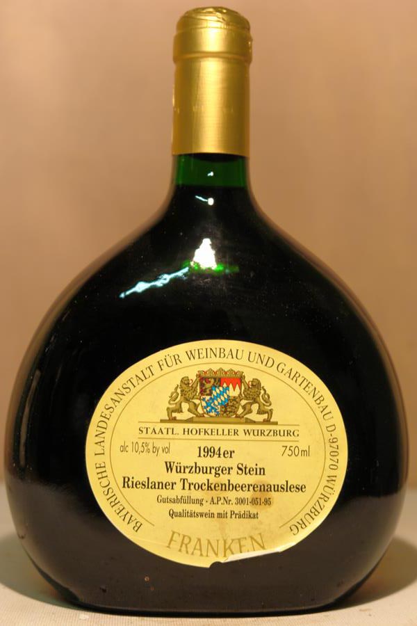 Staatliche Hofkellerei Würzburg - Würzburger Stein Rieslaner Trockenbeerenauslese Goldkapsel 1994