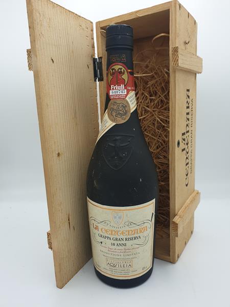 Aqvileia La Centenara Grappa Gran Riserva 10 Anni 46% alc. by vol. 0,7l with OWC