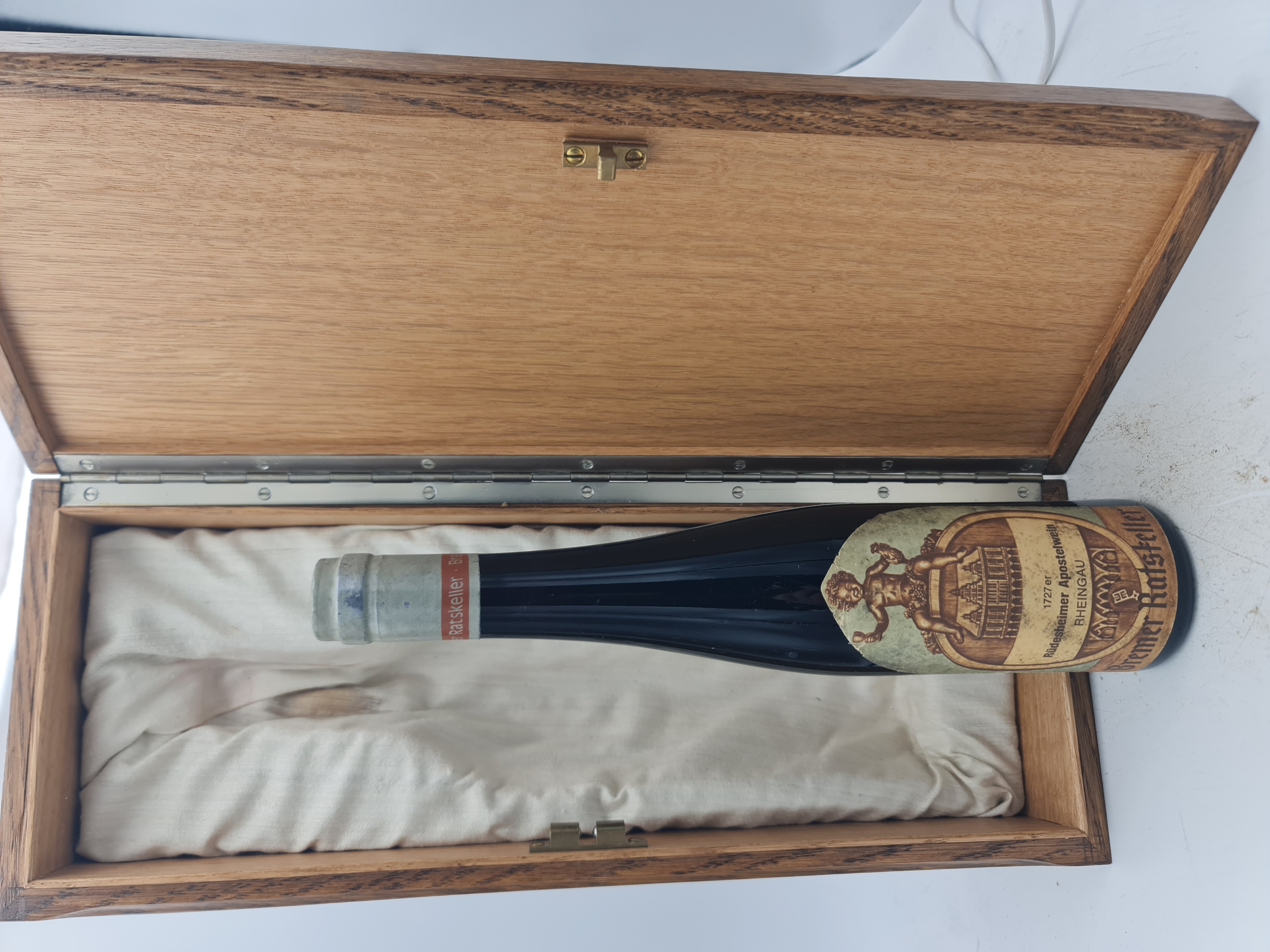 Rüdesheimer Apostelwein 'Bremer Ratskeller' 1727 350ml with OC 'release from the 1960's' 