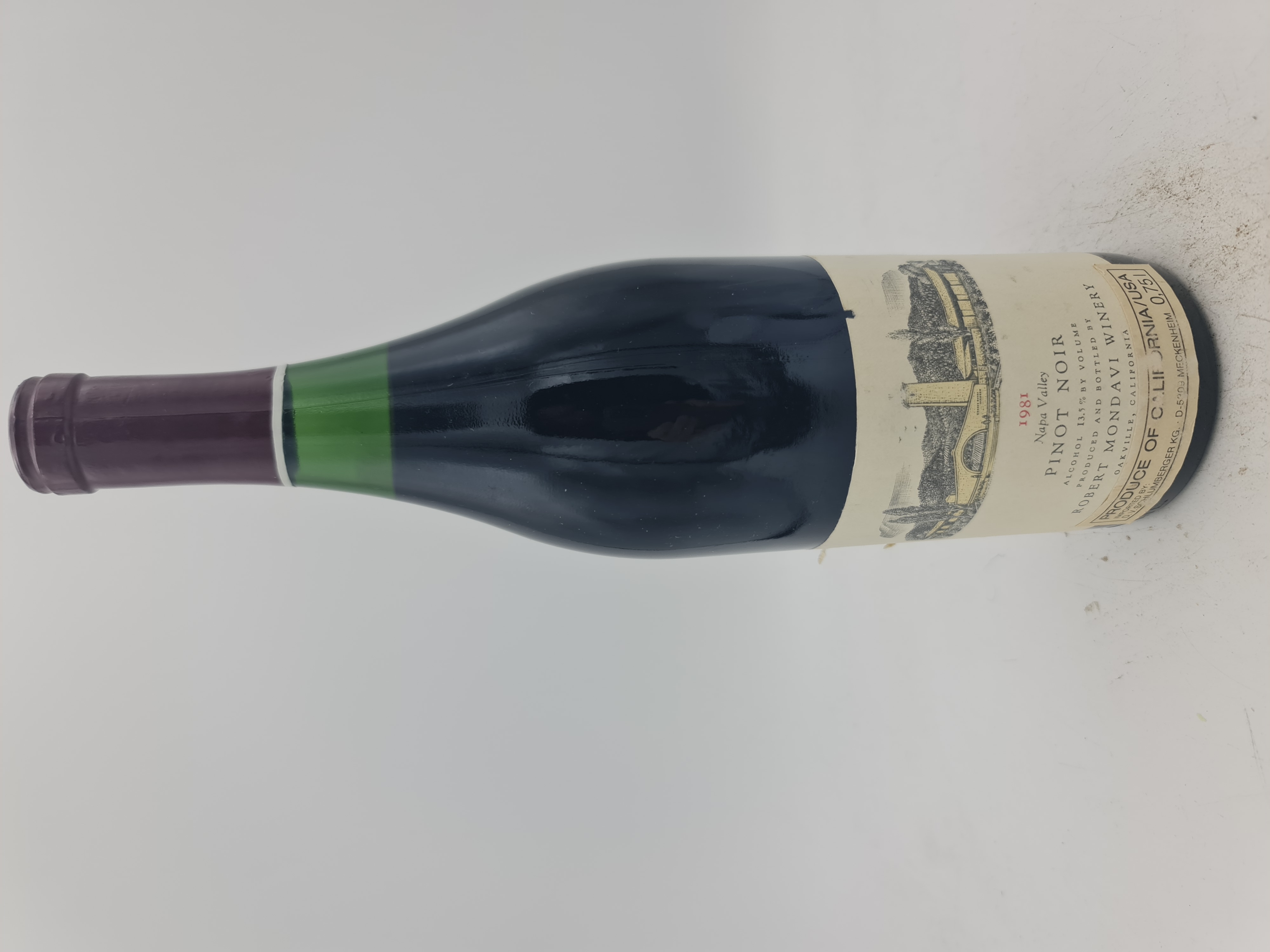 Robert Mondavi Winery Napa Valley Pinot Noir 1981