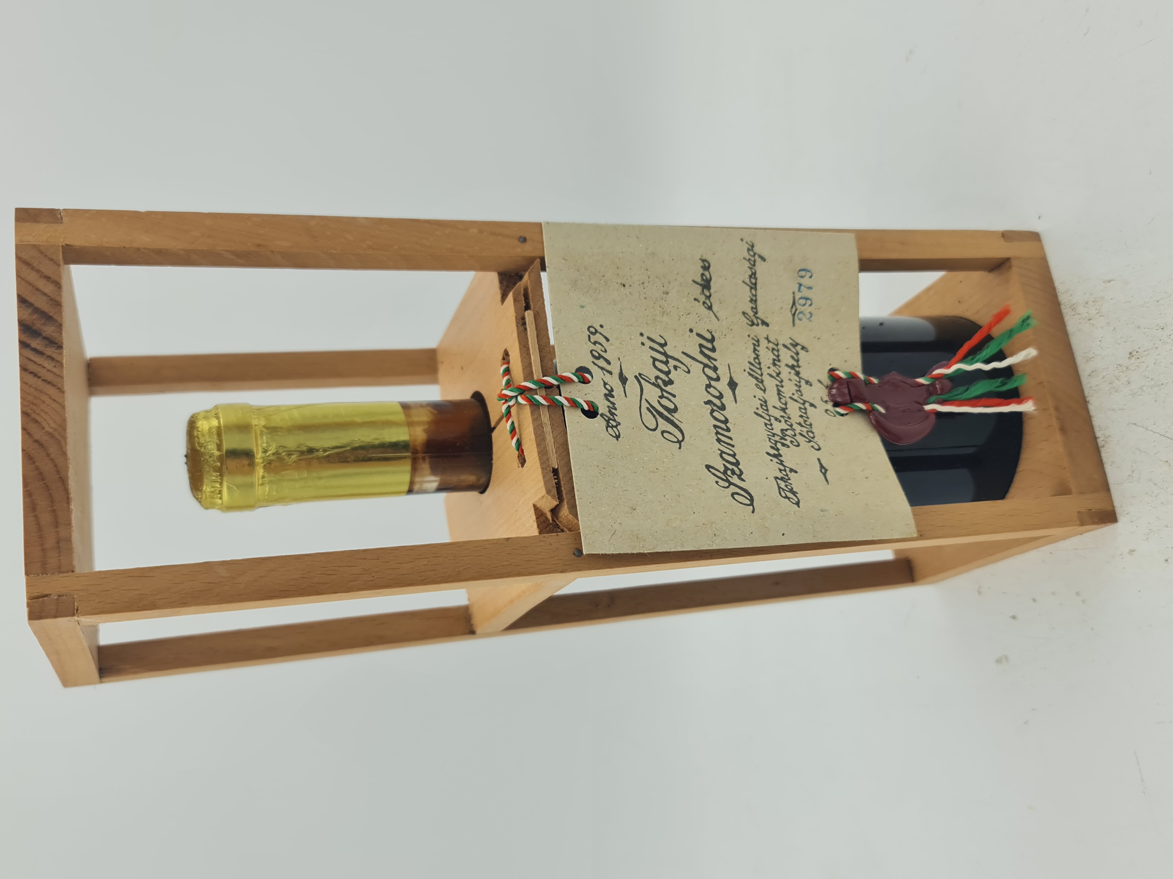 Tokajhegyaljai Állami Gazdasági Borkombinát - Tokaji Szamorodni édes 1959 OWC 500ml