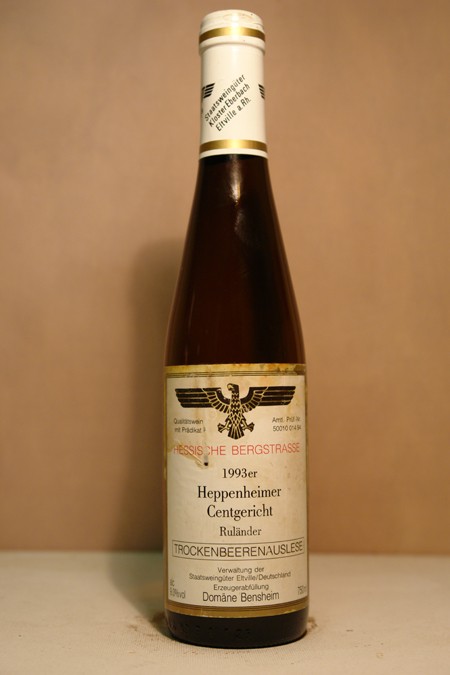 Hessische Staatsweingüter Domaine Bergstrasse - Heppenheimer Centgericht Ruländer Trockenbeerenauslese 1993 375ml Hessische Staatsweingüter Domaine Bergstrasse - Heppenheimer Centgericht Ruländer Trockenbeerenauslese 1993 375ml