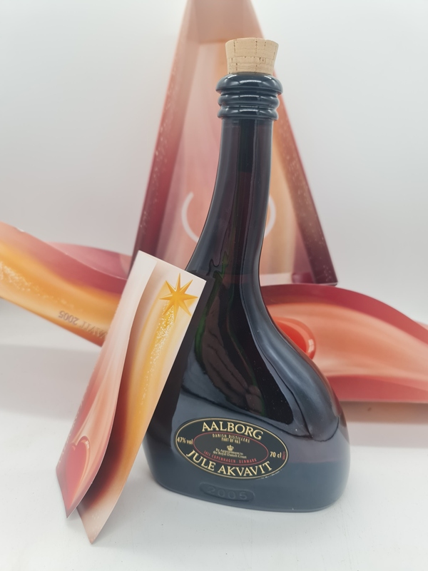 Aalborg Jule Akvavit Jahrgang 2005 0,7l  47% by vol. alc. Sonderabfüllung incl. Geschenkpackung