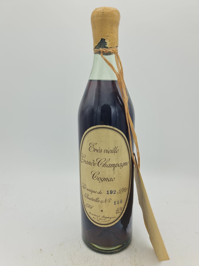 Moyet Cognac Très vielle Grande Champagne lot unique of 192bt bottle N°116 NV 40% by vol alc. 700ml