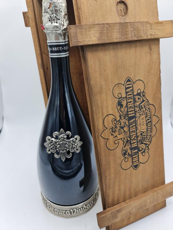 Segura Viudas - Cava brut Reserva Heredad NV MAGNUM 1500ml with OWC