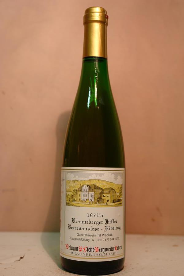 P. Licht-Bergweiler Prüm Erben - Brauneberger Juffer Riesling Beerenauslese Goldkapsel 1971 'ex Estate treasure chamber 2015' P. Licht-Bergweiler Prüm Erben - Brauneberger Juffer Riesling Beerenauslese Goldkapsel 1971 'ex Estate treasure chamber 2015'