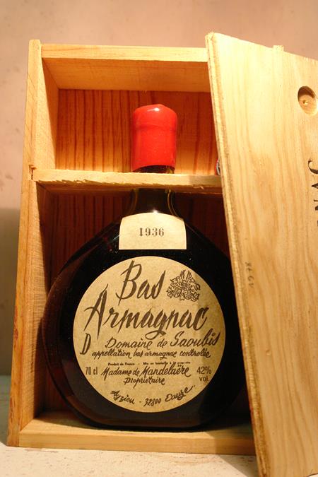 Domaine de Saoulis Madame de Mandelaere - Bas-Armagnac Vintage 1936 42% vol. alc. 70cl in Holzkiste