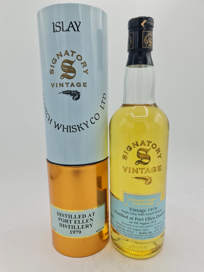 Port Ellen 1979 23 Years Old bottled 2002 Signatory Vintage Cask 5152 43.0% alc by vol. 700ml OC