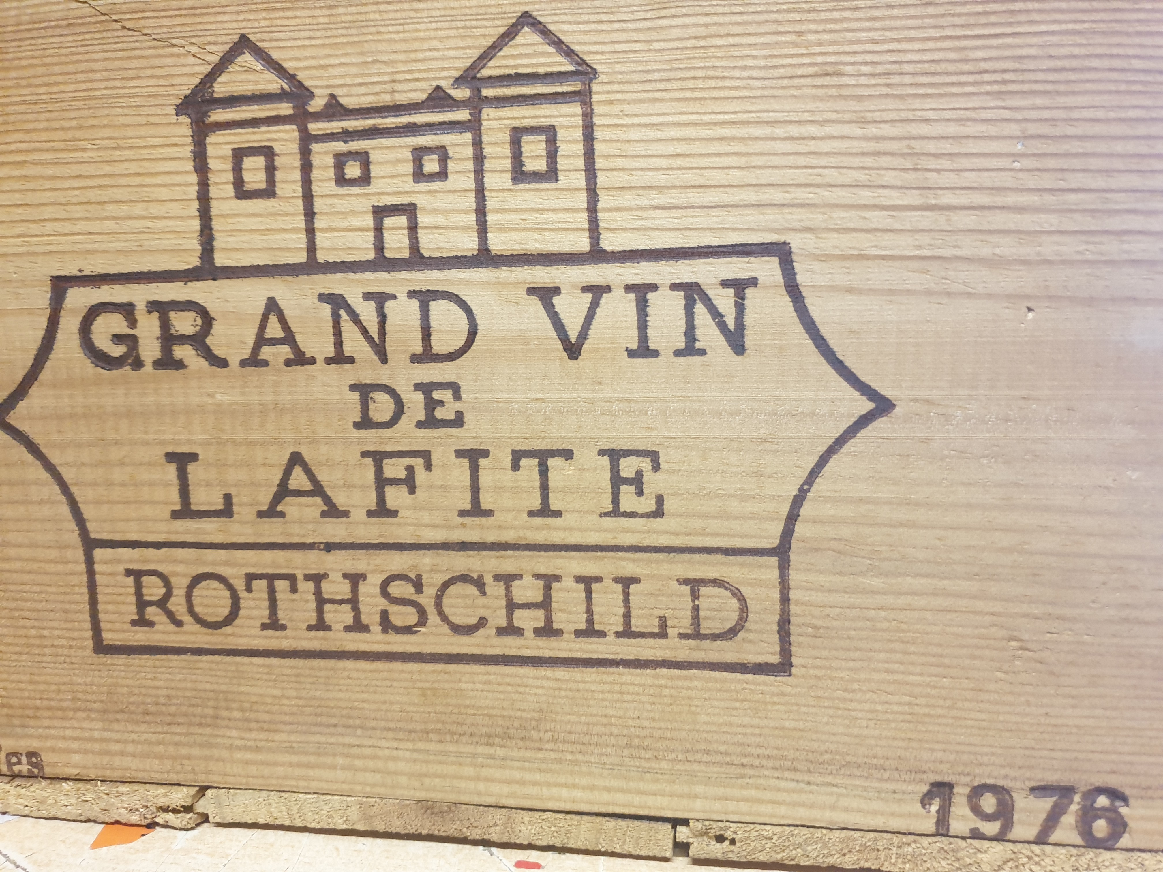 Chteau Lafite Rothschild 1976 OWC 12 bottles 9000ml case
