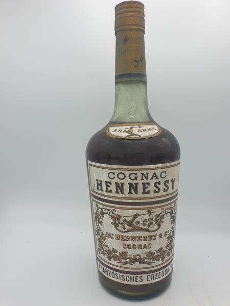 Hennessy 'Bras Arm' Stationers Hall Label 40% alc. by vol Magnum 1500ml