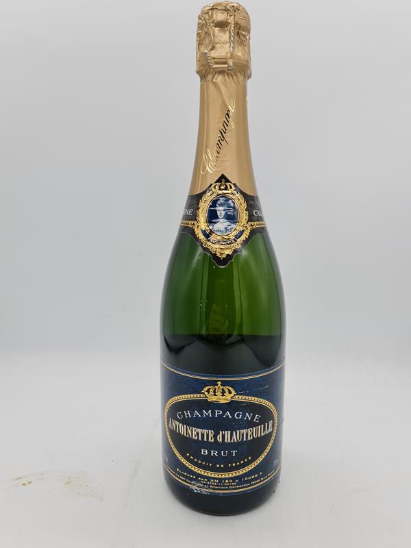 Antoinette d'Hauteuille Brut Champagner NV