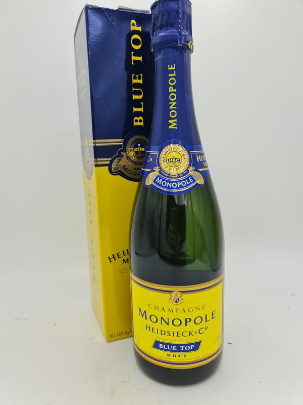 Heidsieck Monopole Champagne Blue Top brut NV with OC