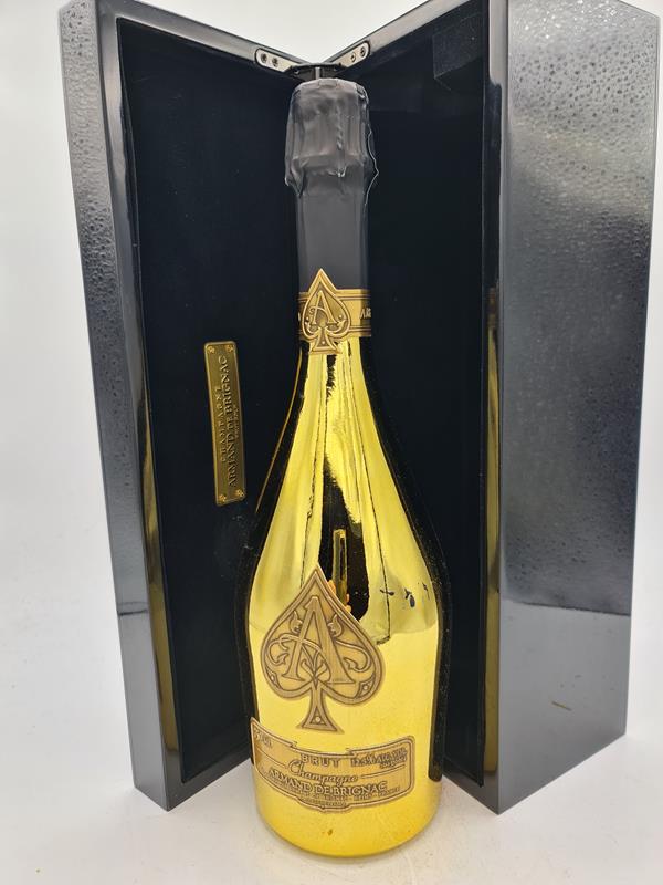 Armand de Brignac - Ace Spades Gold brut Champagne in OHK NV