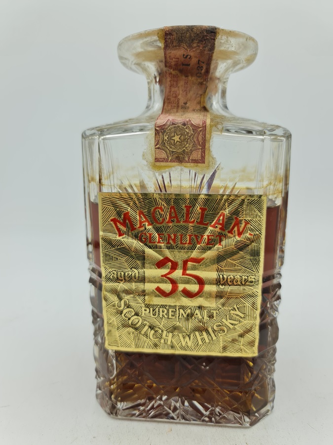 Macallan - 35 Years Crystal Decanter by Edinburgh 43% vol. 75cl 'very old release' NV