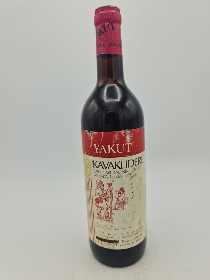 Yakut Kavaklidere Saraplari Anomim Sereti Ankara Dry Red Wine Turkey Vintage 1983