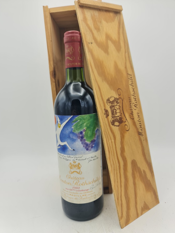 Chteau Mouton Rothschild 1982 with Single OWC
