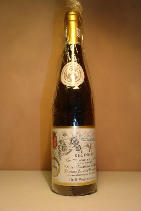 Robert Weil - Kiedricher Grfenberg Riesling Beerenauslese Eiswein Goldkapsel Versteigerungswein 1973