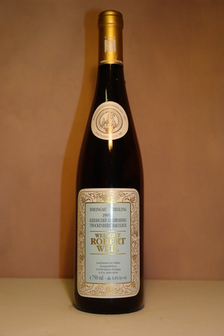 Robert Weil - Kiedricher Grfenberg Riesling Trockenbeerenauslese Goldkapsel Versteigerungswein 1995