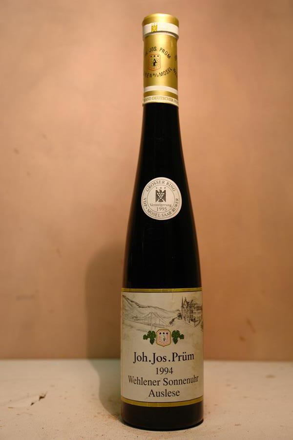 J. J. Prm - Wehlener Sonnenuhr Riesling Auslese LANGE GOLDKAPSEL Versteigerungswein 1994 375ml